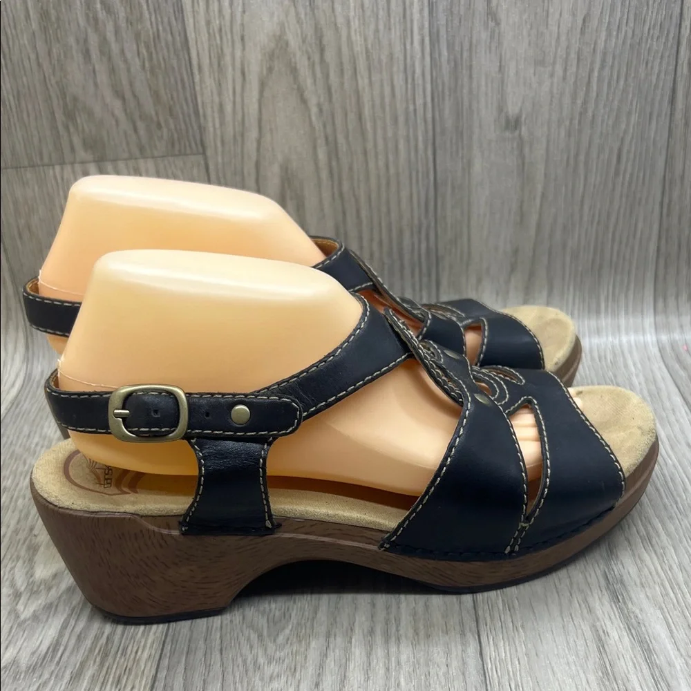 Dansko Black and Tan Wedge Sandals
